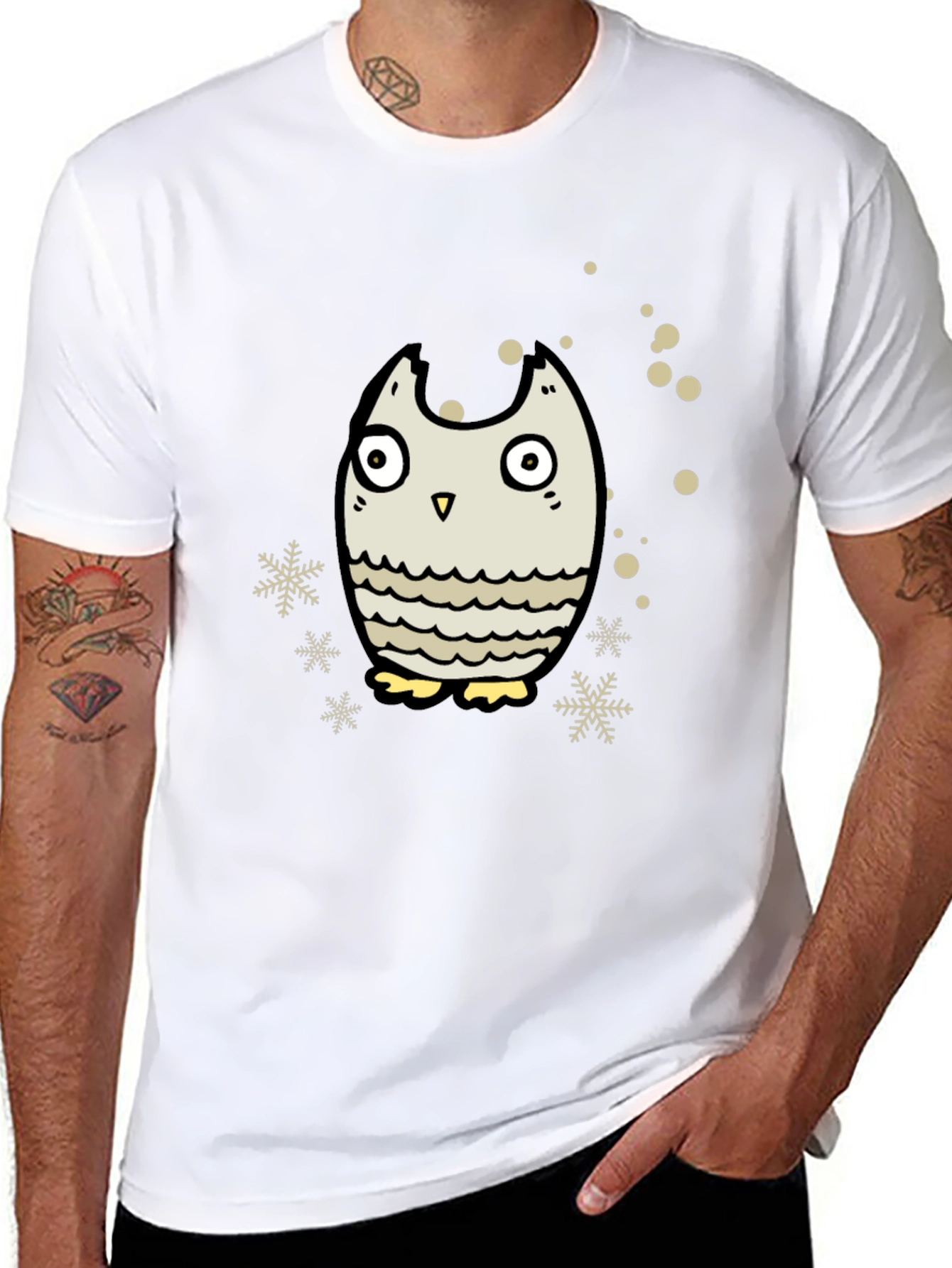 Owl Graphic Black T-Shirt - Winter Holiday Design