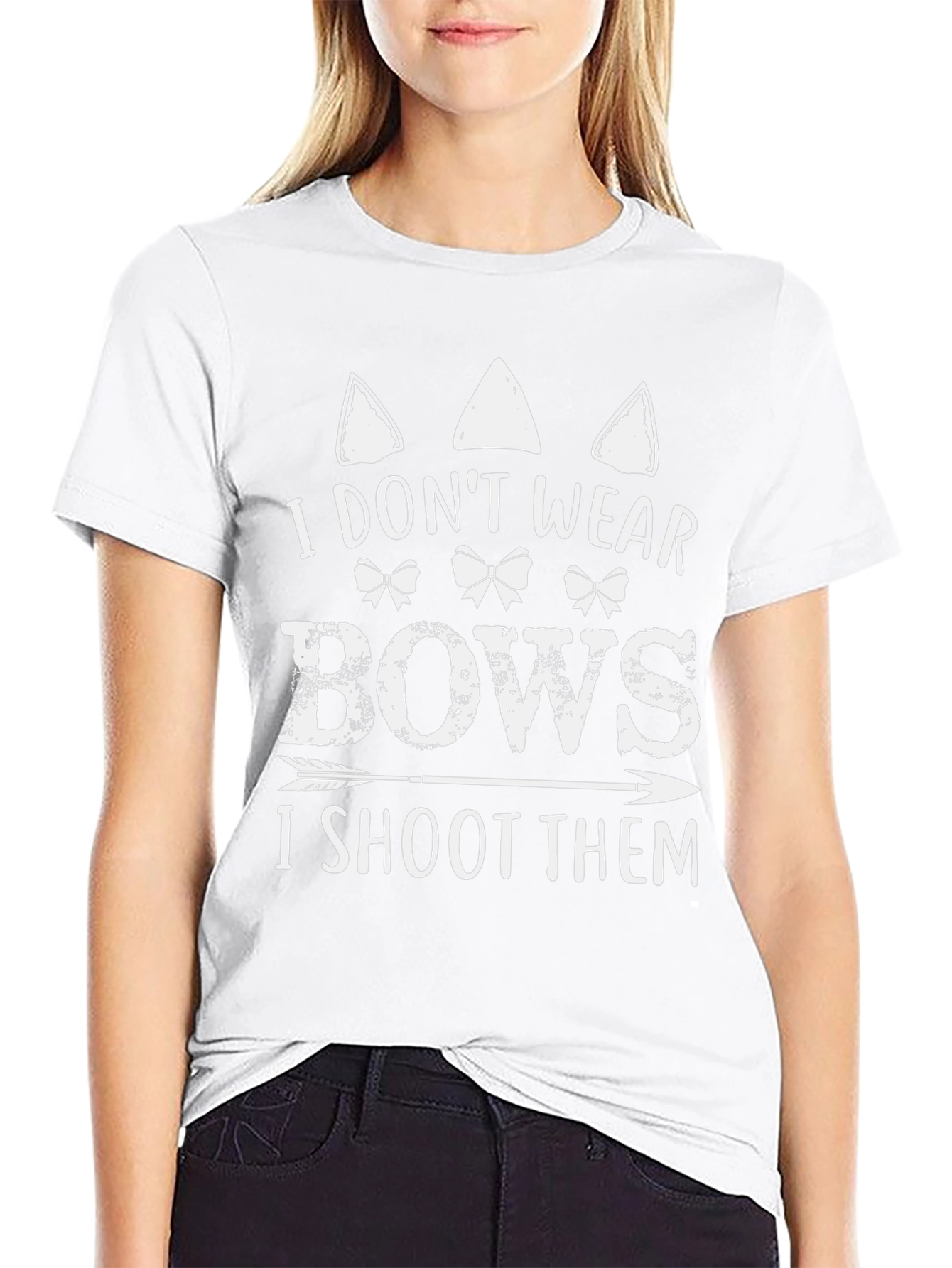 I Dont Wear Bows I Shoot Them Graphic Tee