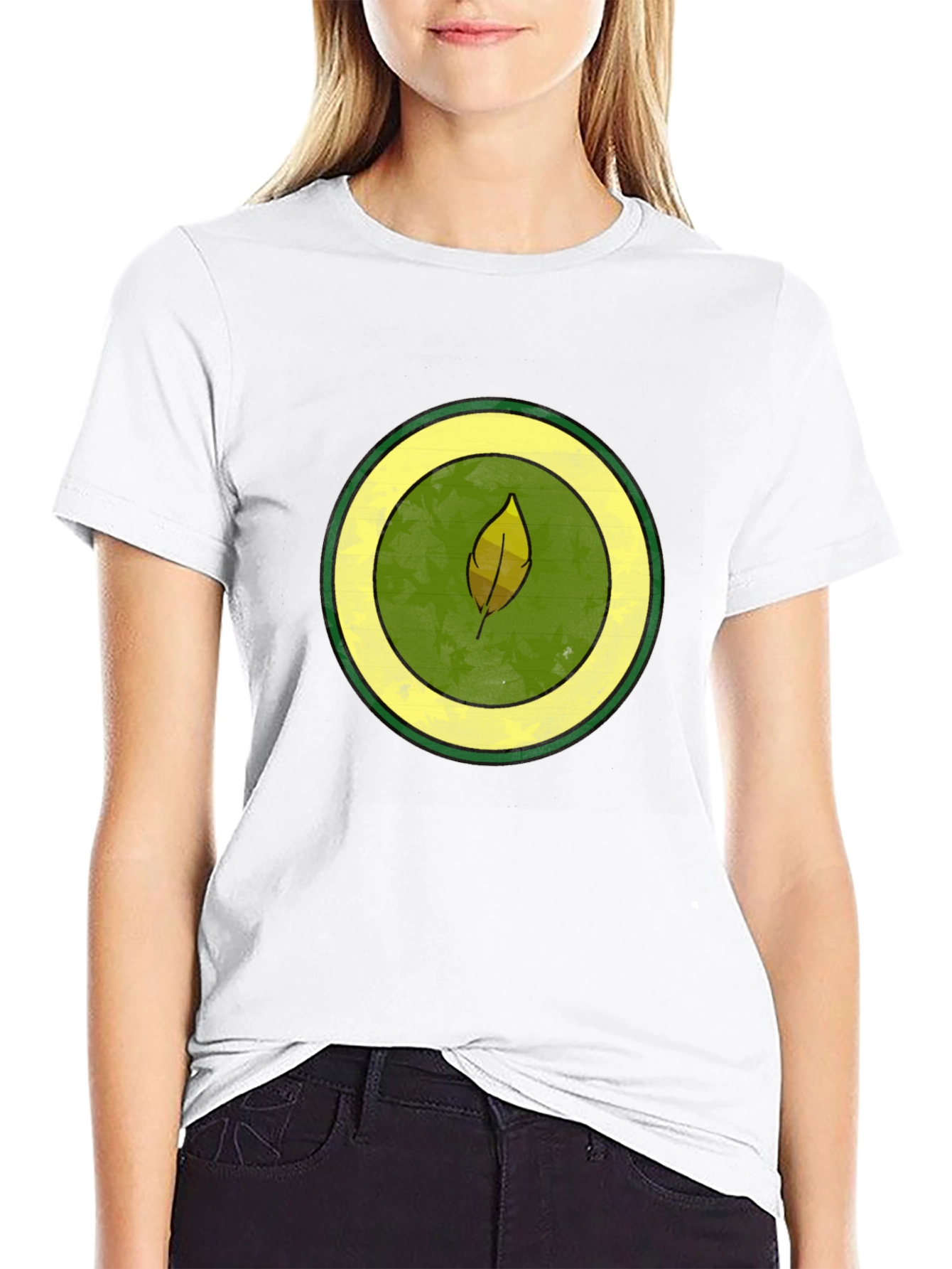 Leaf Circle Graphic Tee - Casual Black T-Shirt