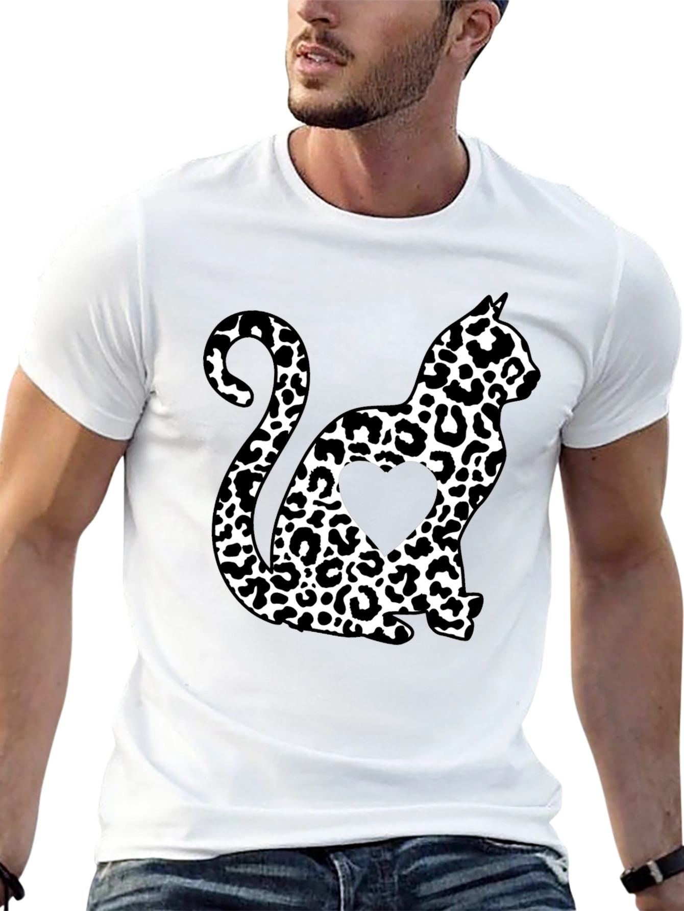 Leopard Cat Heart T-Shirt - Stylish Black Tee