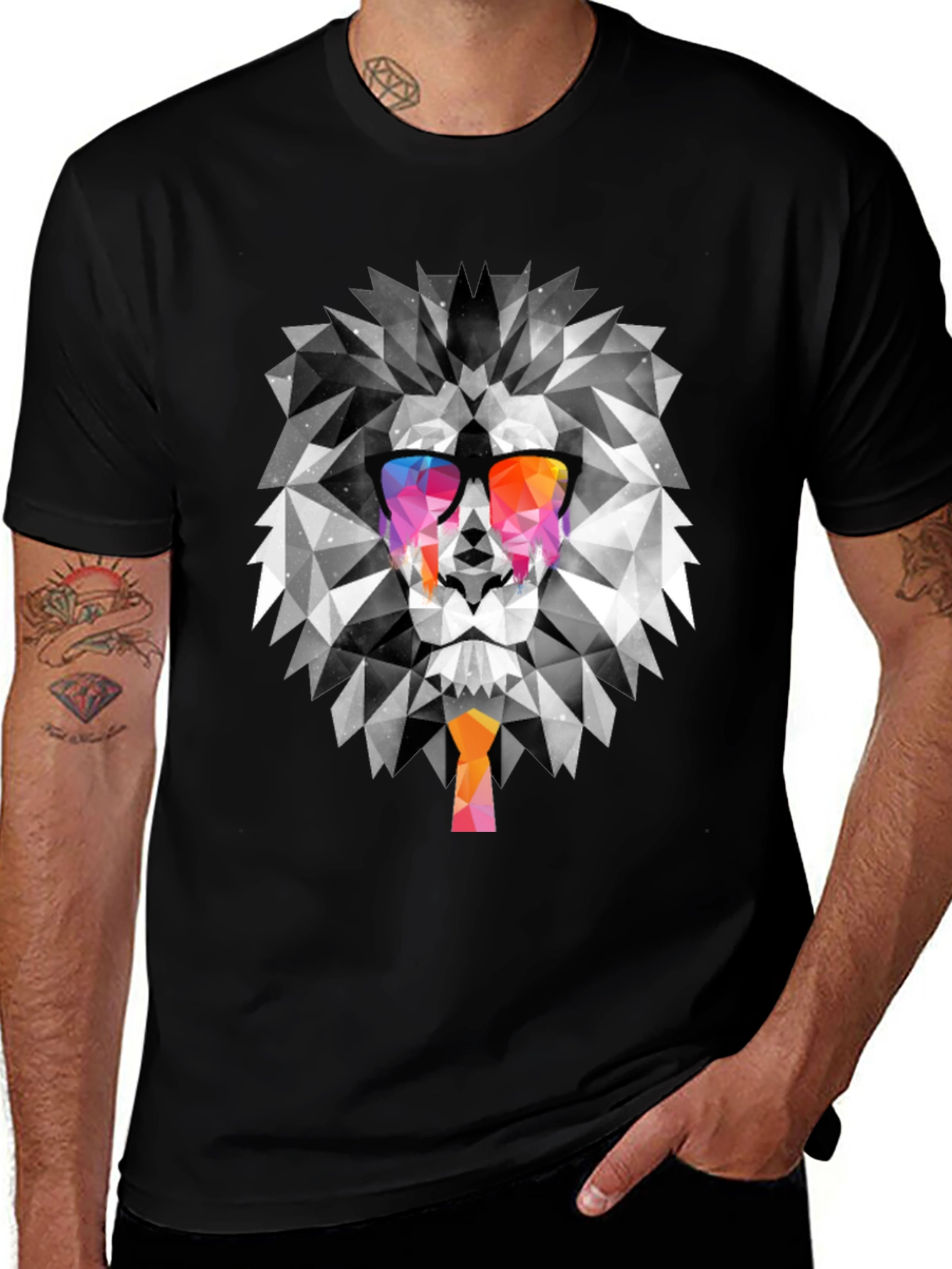 Geometric Lion Graphic Tee - Cool & Trendy